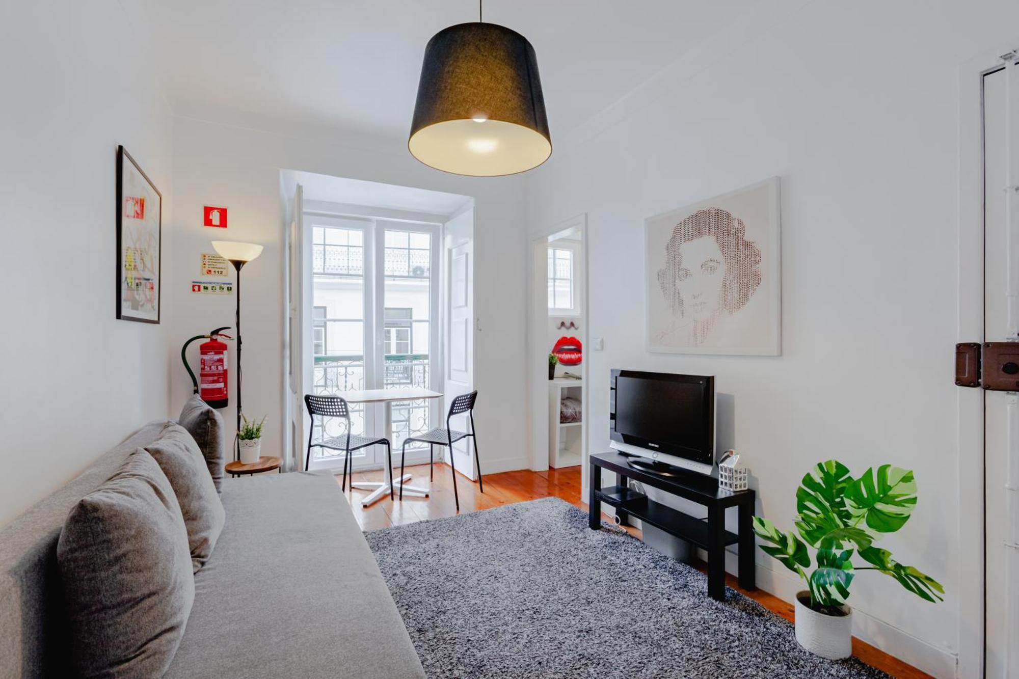Visit Lisbon 4Fun - Anjos Apartment Екстериор снимка
